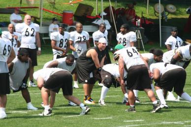 Steelers have added competition, position flexibility in attempt to improve their offensive line
